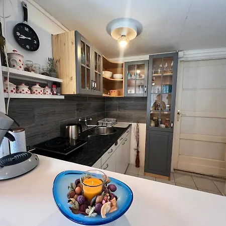 Dom wakacyjny Bella Nyaralo Siofok-szabadifuerdon Privat Jakuzzi Siófok